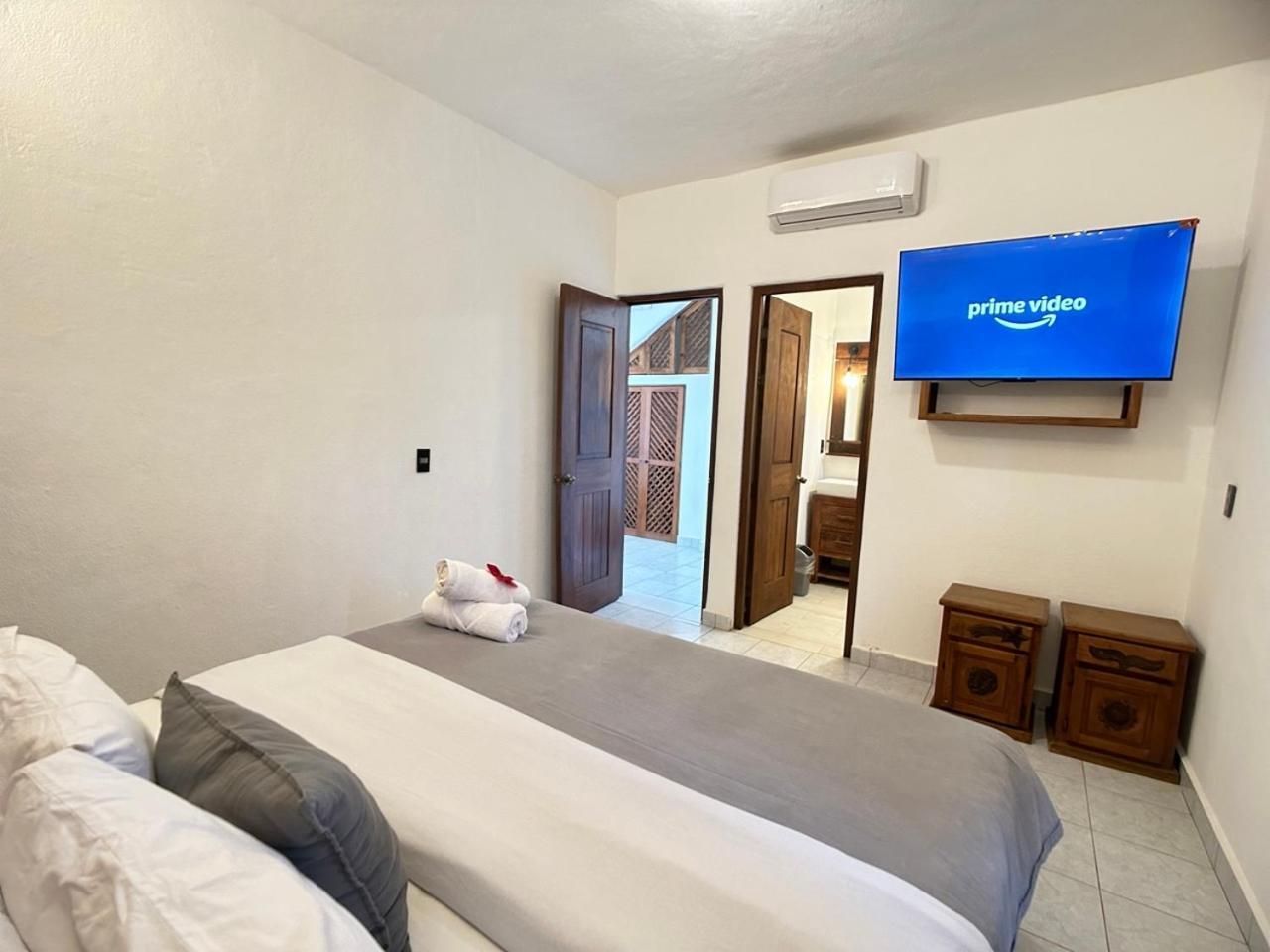 Hotel Tres Santos Troncones Bagian luar foto
